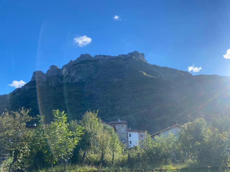 Antica Dimora Tra I Monti Della Valsassina E Il Lago Di Como! Villa Taceno Exterior foto